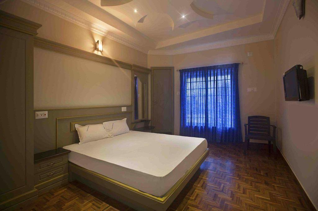 Hotel Chithra Каньякумарі Екстер'єр фото